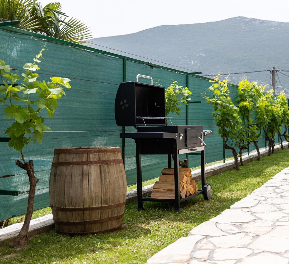 Villa Josip Near Omis , Private Pool Kültér fotó